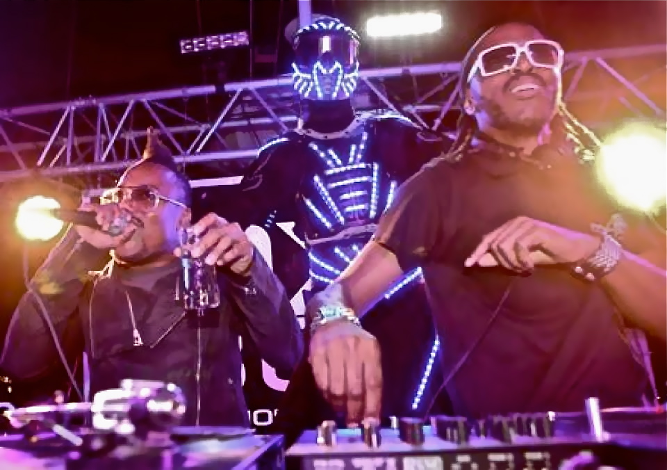 405192_10151128302165664_1635320739_n